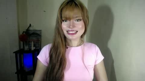 lovelily_xoxo online show from March 19, 9:19 pm