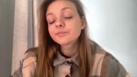 Ella online show from October 23, 6:56 am