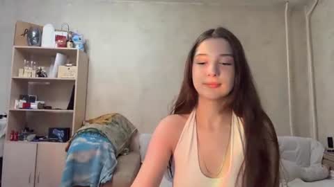 Lina online show from July 2, 2:12 pm