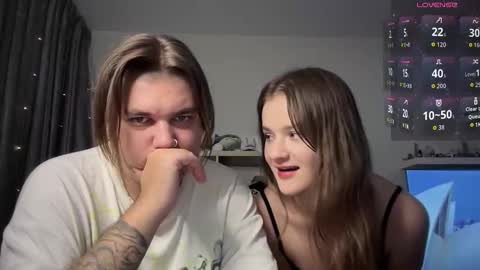 Mileena and Oliver online show from November 3, 11:04 pm