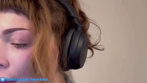 Elsa online show from December 29, 4:16 am