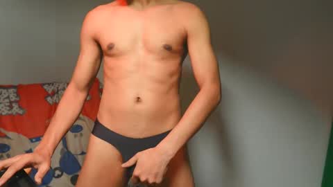 Snapshot of lovely__person chatting on January 15, 8:26 pm Lovely Person online show from January 15, 8:26 pm