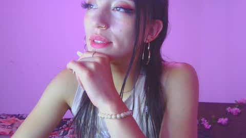 Snapshot of lovely_akira_xwx chatting on December 12, 8:14 am Tami online show from December 12, 8:14 am
