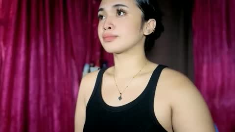 LOVE online show from April 15, 3:24 am