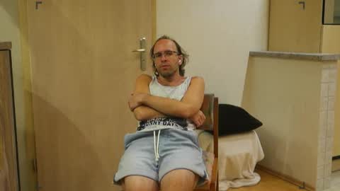 Snapshot of lovely_lou chatting on September 9, 1:38 am Lou online show from September 9, 1:38 am