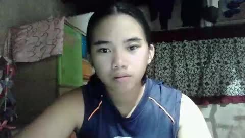 Snapshot of lovely_marie572336 chatting on January 11, 2:22 pm lovely_marie572336 online show from January 11, 2:22 pm