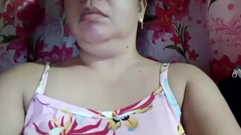 Snapshot of lovely_orchid chatting on February 17, 12:54 am lovely_orchid online show from February 17, 12:54 am