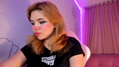 Paris Rose online show from March 31, 7:31 am