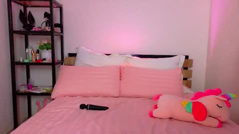 Lolly online show from November 1, 1:18 am