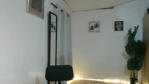 alice online show from February 16, 2:21 pm