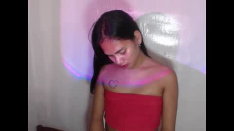 Snapshot of lovelycarmilla chatting on October 23, 11:09 am Carnilla online show from October 23, 11:09 am