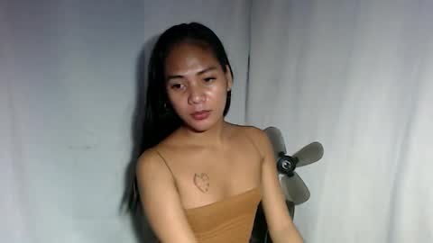 Snapshot of lovelycarmilla chatting on January 14, 6:13 pm Carnilla online show from January 14, 6:13 pm