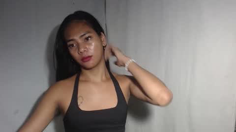 Snapshot of lovelycarmilla chatting on February 12, 9:59 am Carnilla online show from February 12, 9:59 am