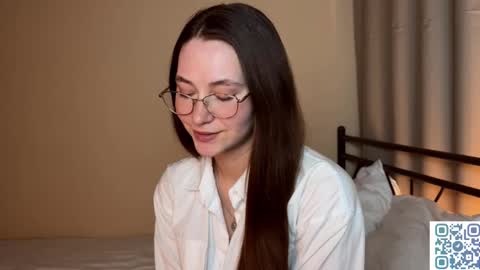 Solfiro online show from October 1, 8:15 pm