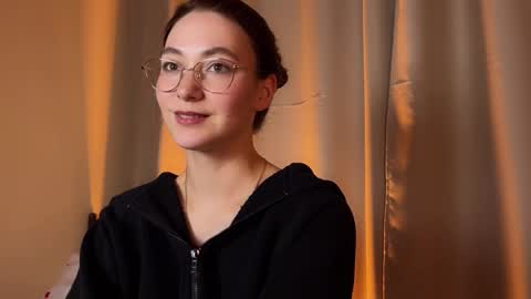 Solfiro online show from November 18, 7:18 pm