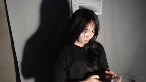 Kadita3 online show from November 4, 8:52 pm