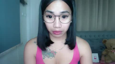 lovelymae18 online show from March 3, 8:59 pm