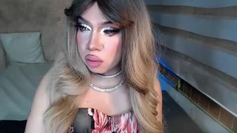 Rebeca online show from December 1, 6:02 pm