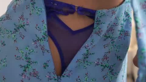 kim online show from November 6, 2:18 pm