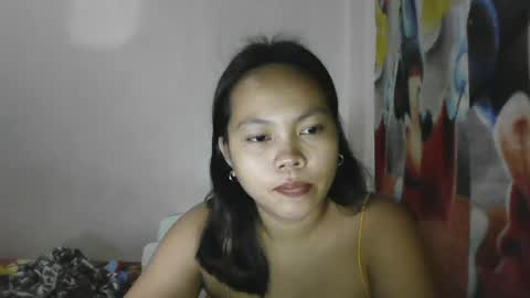 Snapshot of lovelypinay26 chatting on June 15, 12:40 pm lovelypinay26 online show from June 15, 12:40 pm