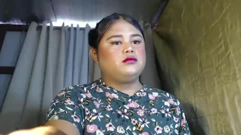 lovely online show from January 15, 6:01 am