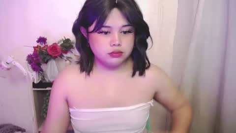 lovely online show from May 24, 5:51 pm