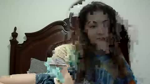 Queen Aria  online show from January 8, 8:11 pm