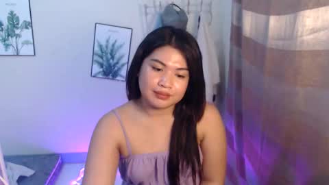 Rhean online show from March 18, 7:06 pm