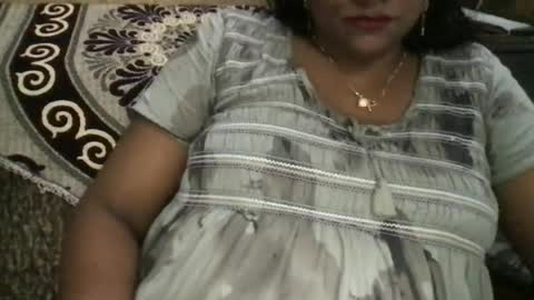 Snapshot of lovelyrose36 chatting on June 29, 5:57 am lovelyrose36 online show from June 29, 5:57 am