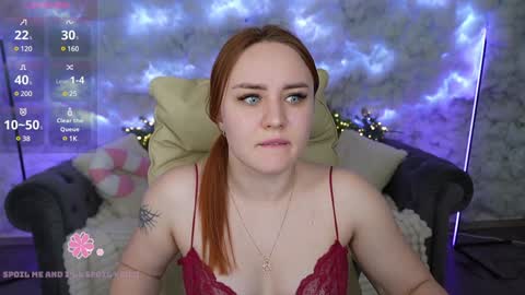 Snapshot of lovelyybell chatting on January 16, 12:53 pm B E L L online show from January 16, 12:53 pm