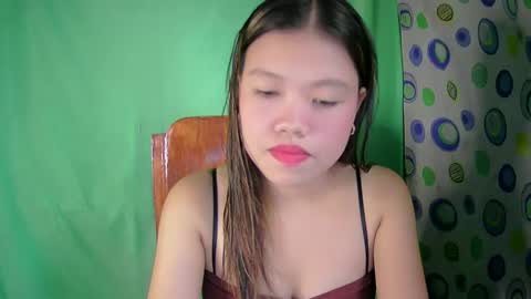 lovemae352295 online show from December 15, 5:13 am
