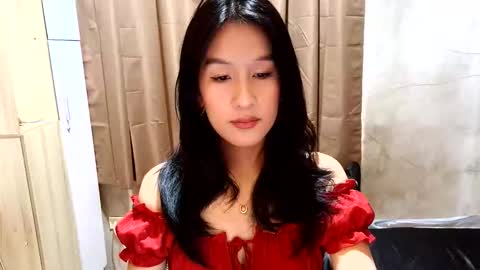 loveme_fiona online show from December 1, 1:21 am