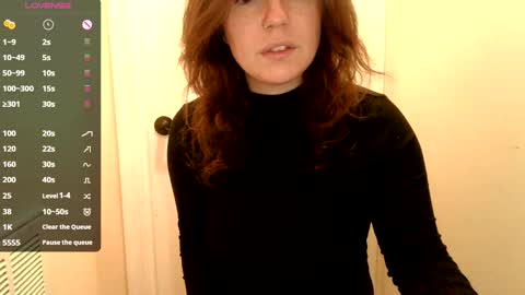 Snapshot of lovemesomemoree chatting on January 16, 12:20 pm Connie online show from January 16, 12:20 pm