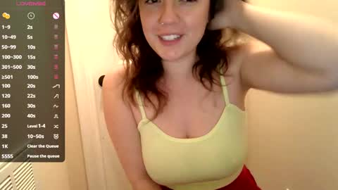 Snapshot of lovemesomemoree chatting on January 25, 11:34 am Connie online show from January 25, 11:34 am