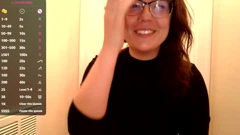 Snapshot of lovemesomemoree chatting on February 7, 12:17 pm Connie online show from February 7, 12:17 pm