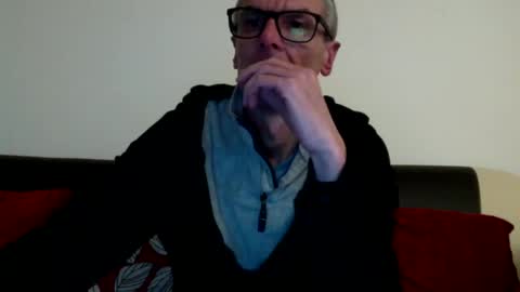 Snapshot of lovepvclate40s chatting on December 8, 8:15 pm lovepvcearly50s online show from December 8, 8:15 pm