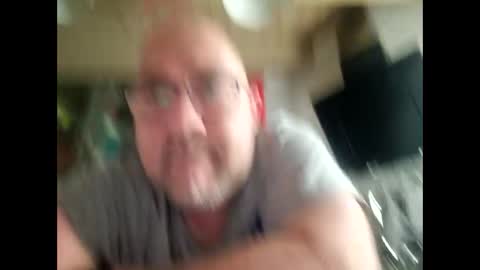 lover010983 online show from March 12, 11:53 am