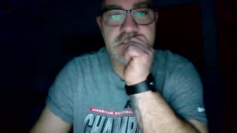 lover010983 online show from February 23, 6:22 am