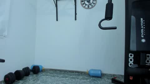 Snapshot of lover_fitnessboy chatting on February 14, 2:07 am kevin online show from February 14, 2:07 am