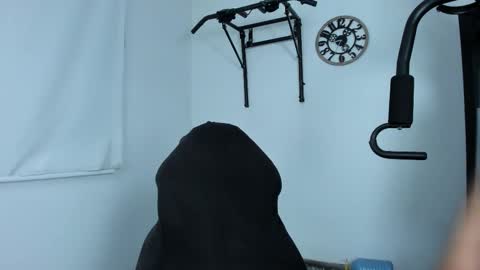 Snapshot of lover_fitnessboy chatting on February 23, 1:35 am kevin online show from February 23, 1:35 am