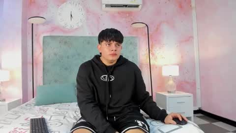 loverebels_ online show from November 25, 12:49 pm