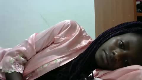 lovergal222 online show from January 9, 2:43 am