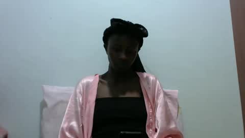 lovergal222 online show from January 16, 6:59 pm