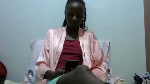 lovergal222 online show from January 25, 4:56 am