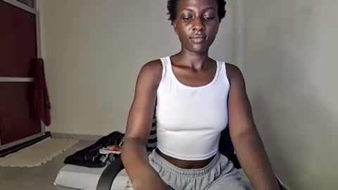 Snapshot of lovergirl2003 chatting on January 31, 7:08 pm Kate online show from January 31, 7:08 pm