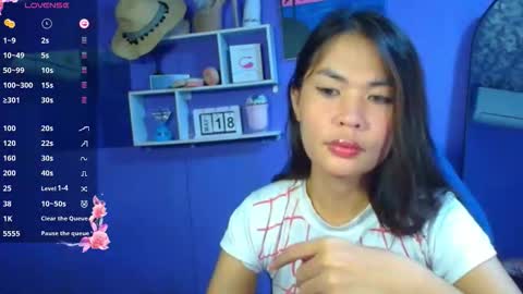 Snapshot of lovergirljane chatting on May 18, 4:13 pm JANE loves you online show from May 18, 4:13 pm