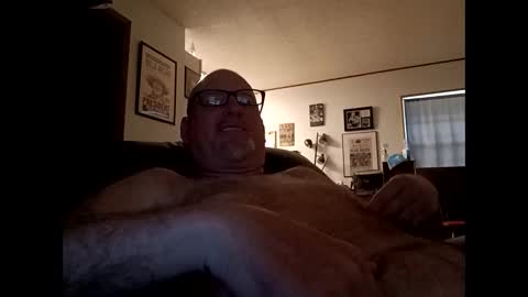Snapshot of loverofmany chatting on May 31, 10:22 pm loverofmany online show from May 31, 10:22 pm