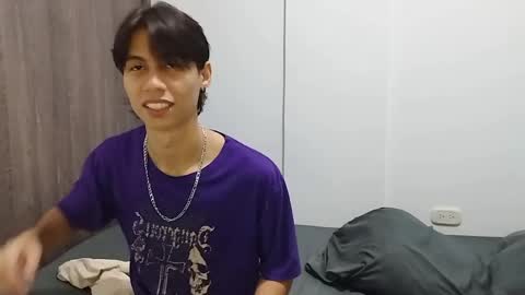 Lovers Clover X online show from April 2, 1:36 am