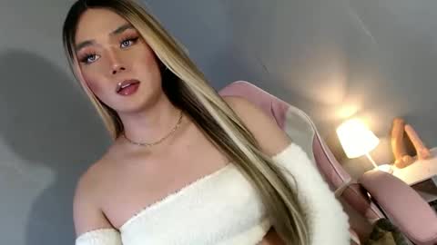 lovers moon22 online show from December 15, 4:29 am