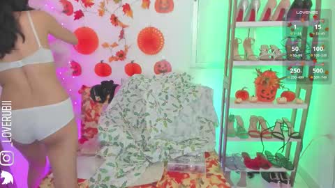 loverubii online show from November 7, 4:34 am